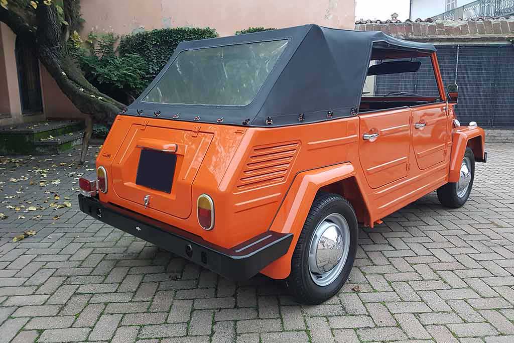 volkswagen pescaccia  carlo alberto venosta auto epoca rivenditore esterni